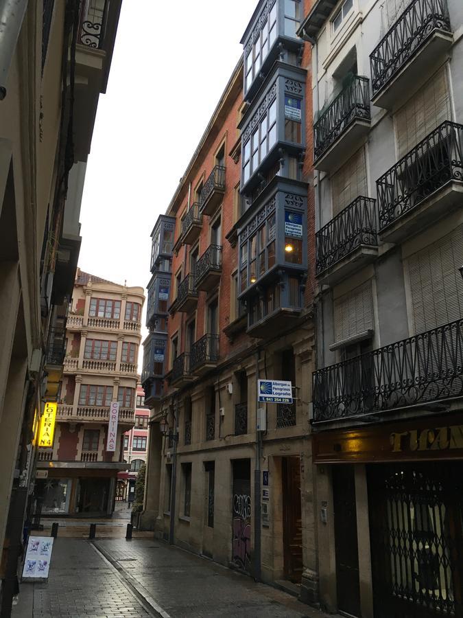 Pension La Bilbaina - Albergue Logroño Zewnętrze zdjęcie