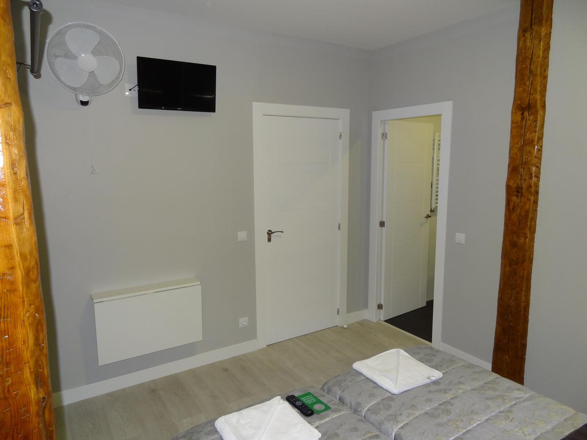 Pension La Bilbaina - Albergue Logroño Zewnętrze zdjęcie